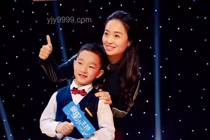 小婉管乐：喜剧舞台上的黄金搭档